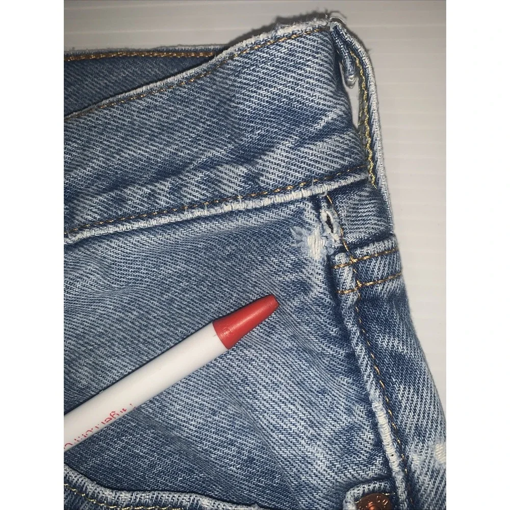 Levi's Men's 501 33x30 Original Straight Fit Jeans Blue Button Fly Medium Wash